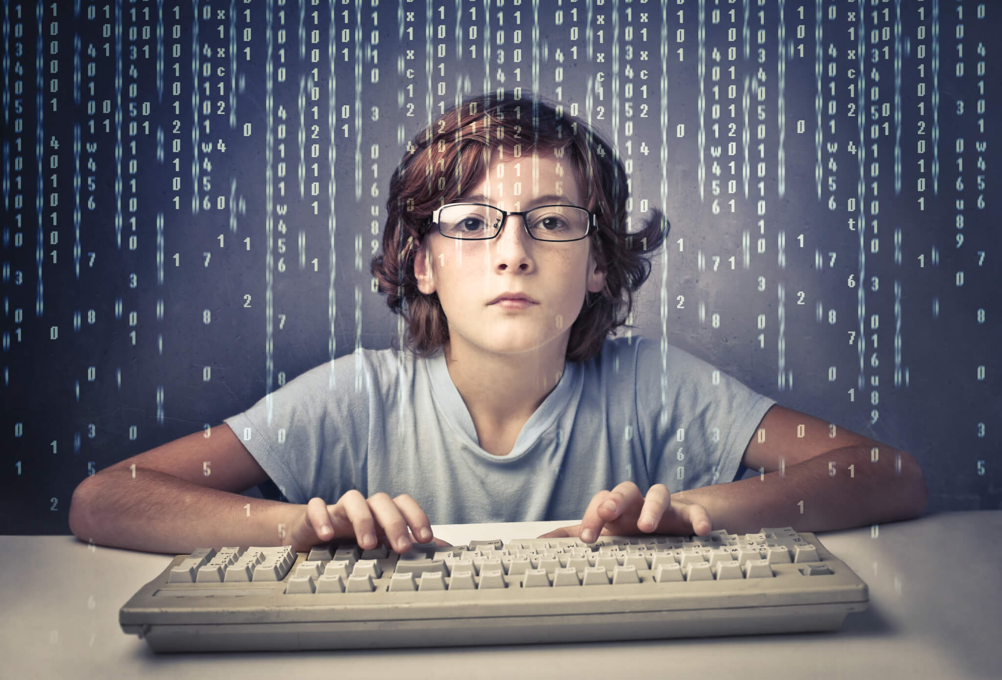 On my computer. Мальчик программист. Компьютерная зависимость. Подросток и компьютер. Юный программист.